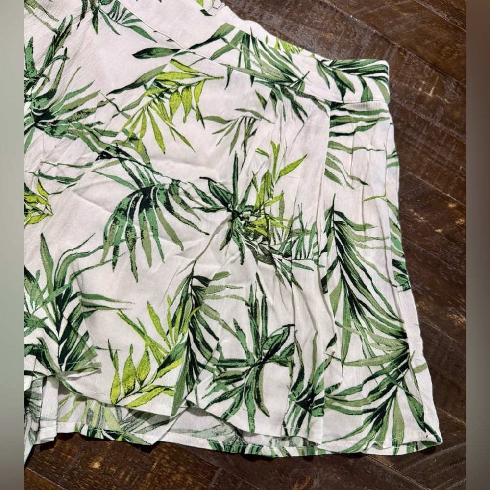 NWT Windsor 2pc Tropical Crop Top Shorts Set Sz M & L Vacation Summer Party Sexy - Picture 7 of 14